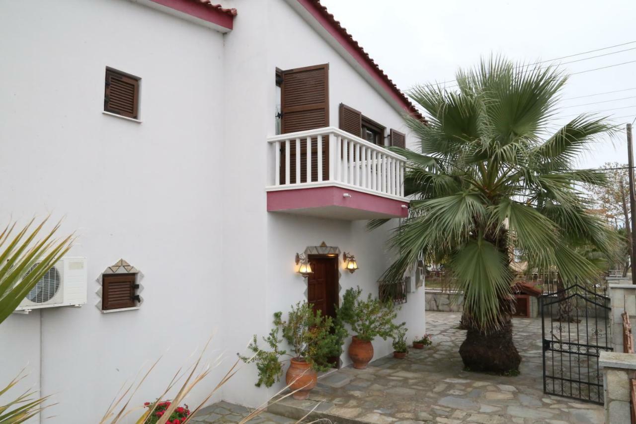 Villa Christie Keramotí Esterno foto