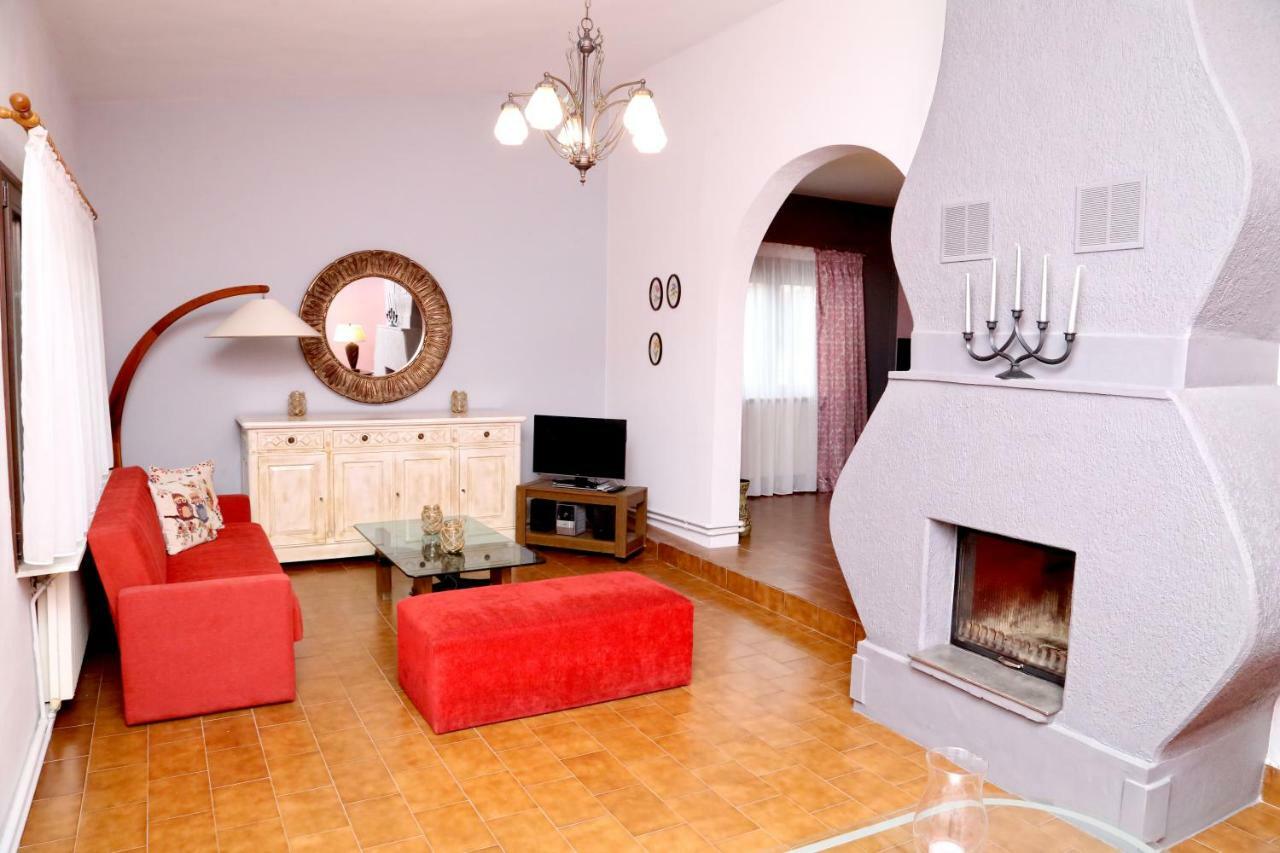 Villa Christie Keramotí Esterno foto