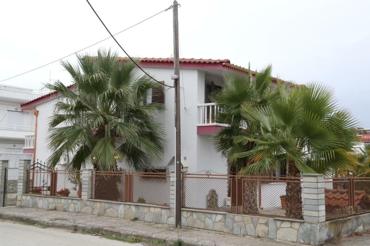 Villa Christie Keramotí Esterno foto